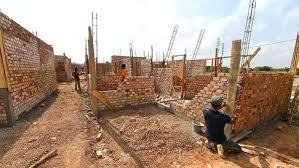 beli rumah atau tanah 